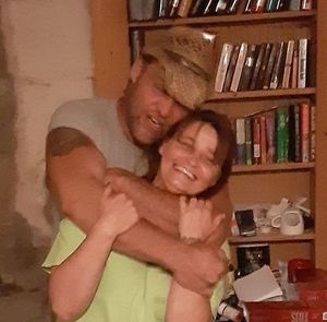 Meet your Posher, Travis n nikki